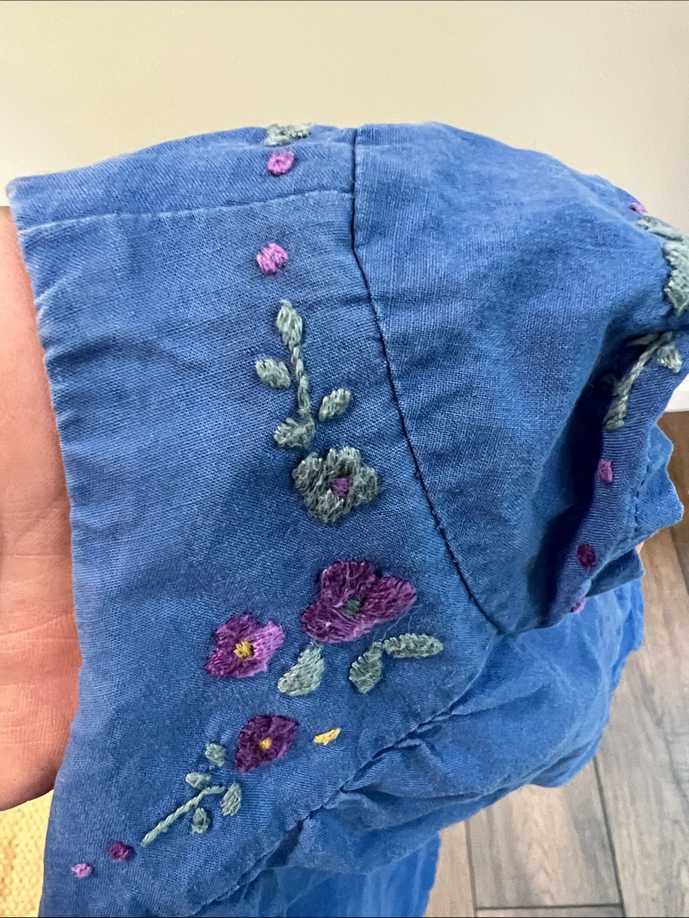 Bonpoint blue floral embroidered top girls 12 months - Picture 4 of 5